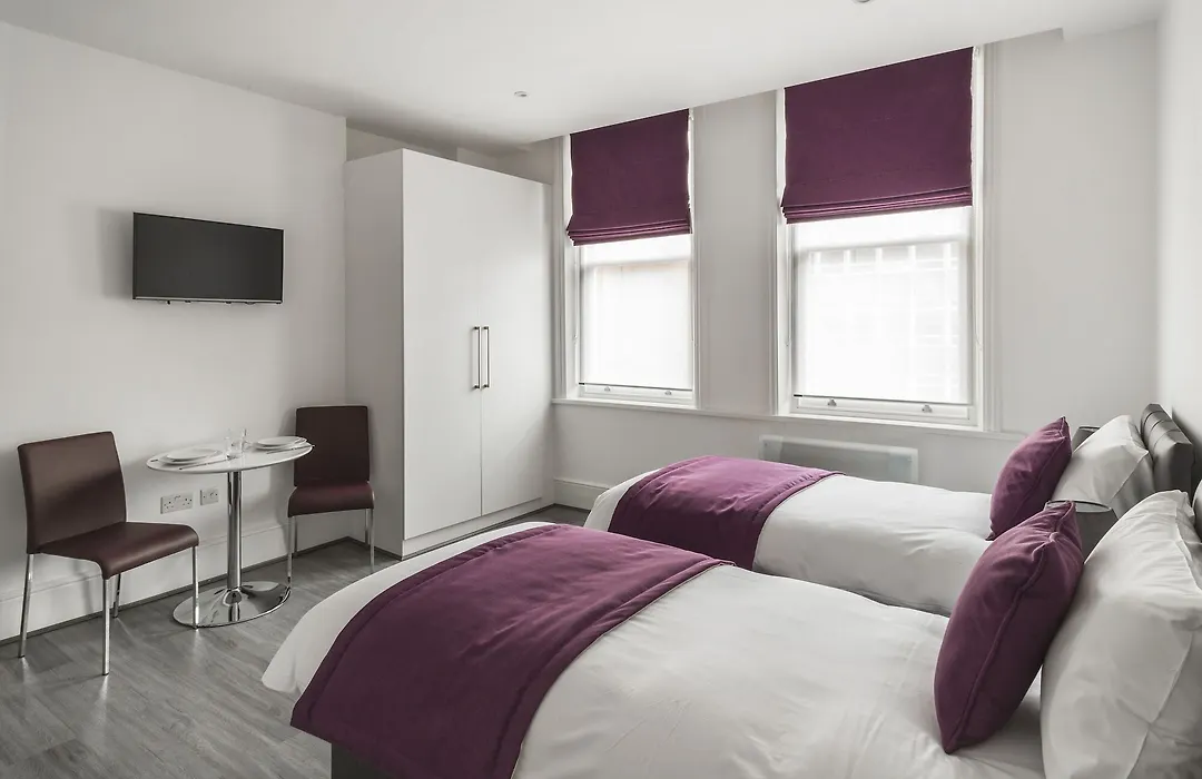 Smart Stay Swiss Cottage-1